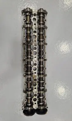 BMW 7 F01 F02 F03 F04 Camshaft 11318575440 11318575439