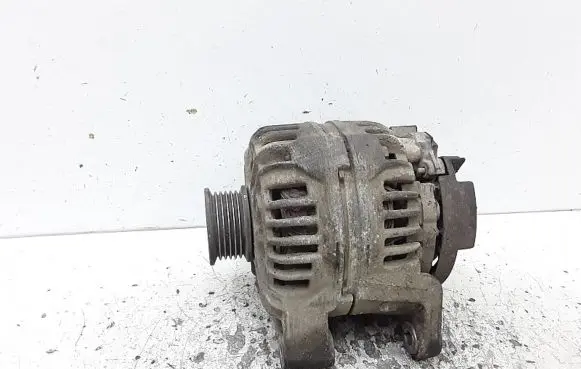 Opel Zafira A Generator/alternator 0124415005