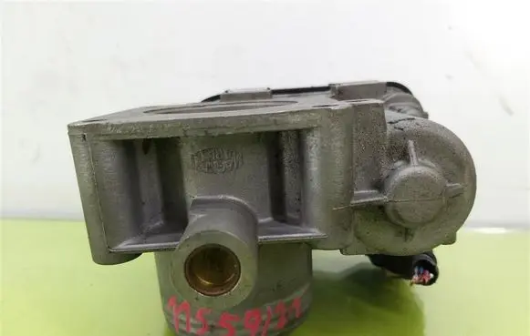 Fiat Grande Punto Throttle body valve 