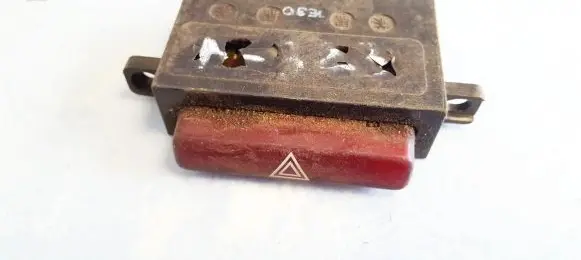 Mazda 323 Hazard light switch