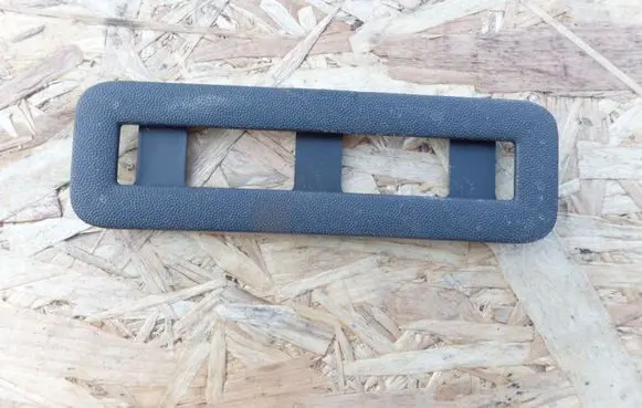 Opel Corsa D Floor mat clip fixing clamp 13150325