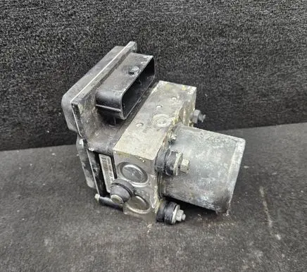 Audi A6 S6 C6 4F ABS Pump 4F0910517AK 4F0614517AT