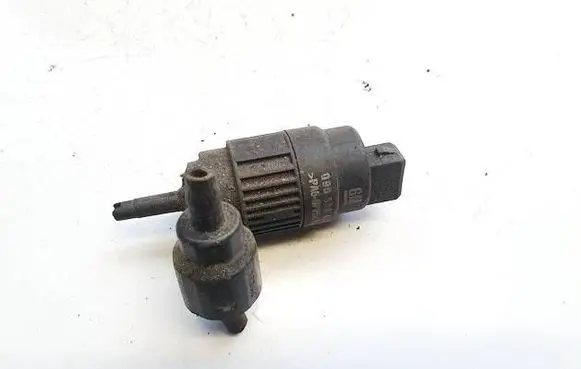 Opel Vectra B Windscreen/windshield washer pump 090586632