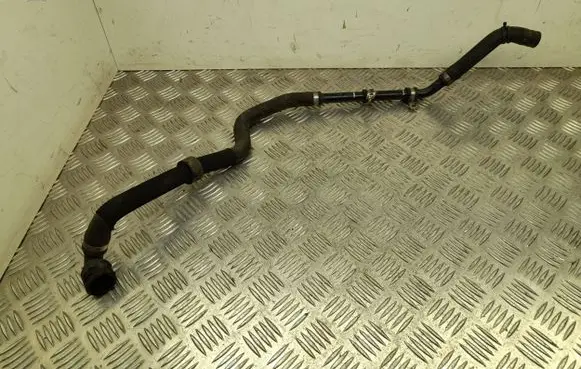 Mercedes-Benz E W213 Engine coolant pipe/hose A2135015501