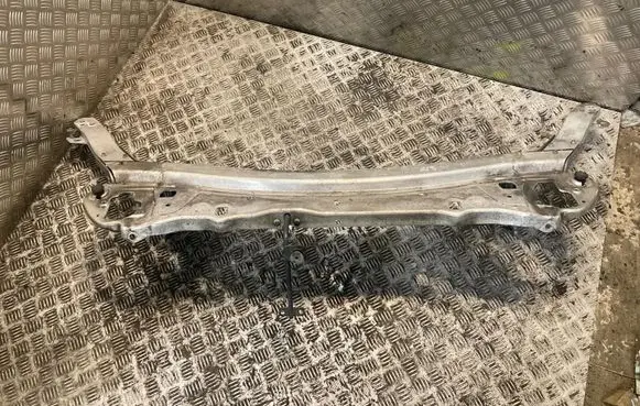 Mercedes-Benz E W213 Top upper radiator support slam panel A2136206300 2136206300