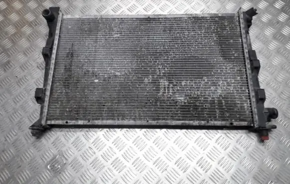 Coolant radiator