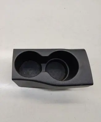 Cup holder front