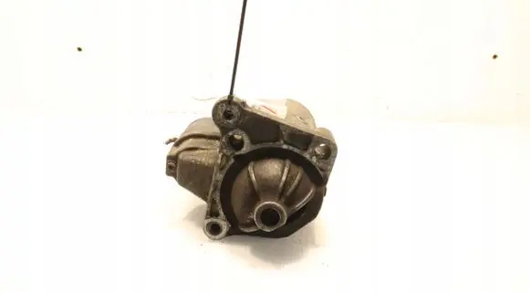 Opel Vivaro Starter motor 8200331251