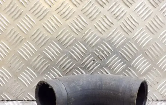 Nissan X-Trail T30 Intercooler hose/pipe