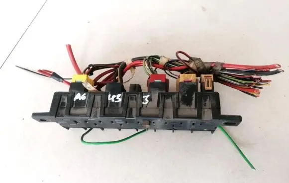 Audi A4 S4 B5 8D Fuse box set 4A0941822 896046