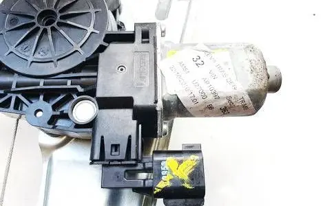 Ford Grand C-MAX Rear door window regulator motor AM51U27000BB