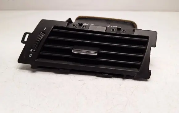 BMW 5 E60 E61 Dashboard side air vent grill/cover trim 9112205 64229112205