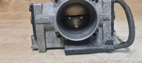 Volvo S60 Throttle valve 8644344