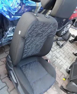 Peugeot 3008 I Front passenger seat 225552252