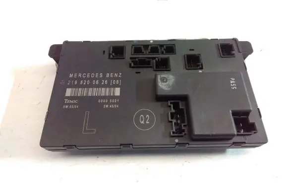 Mercedes-Benz CLS C219 Door control unit/module 2198200626