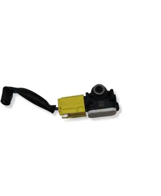 Mitsubishi Outlander Airbag deployment crash/impact sensor 8651A166 19071844