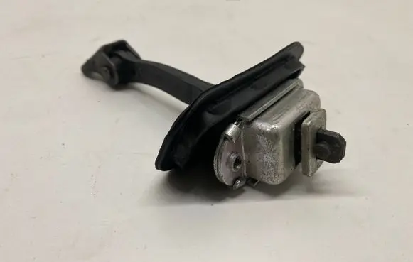 Nissan Qashqai Front door check strap stopper 80440JD00A