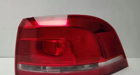 Volkswagen PASSAT B7 Rear/tail lights 3AF945096A