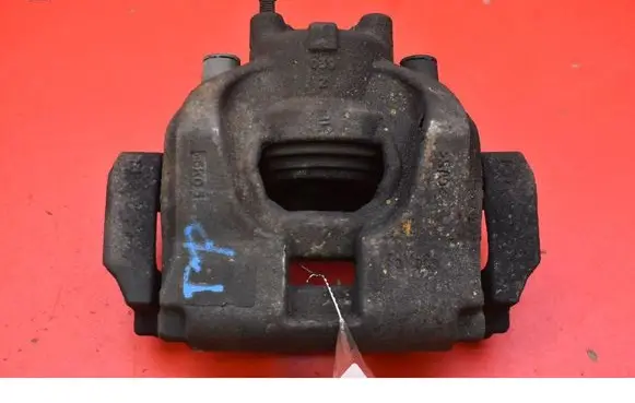 Ford Mondeo MK I Front brake caliper 