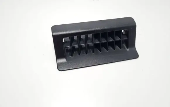 Rear air vent grill