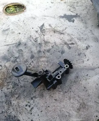 Renault Espace IV Oil pump 7700600251