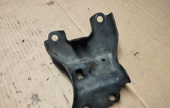 Chrysler Town u0026 Country V Front shock absorber mounting bracket 