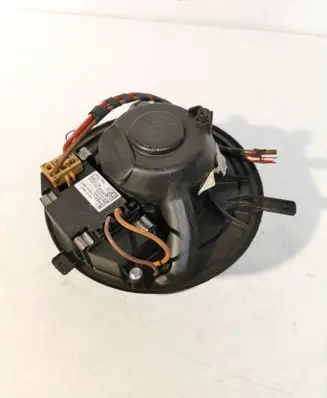 Volkswagen Scirocco Heater fan/blower N997166M