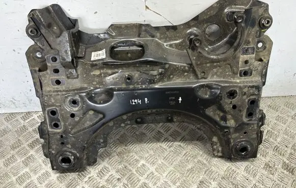 Peugeot 3008 III Front subframe 9850158780