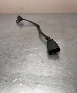 Volkswagen Golf VI Crankshaft position sensor 9805940