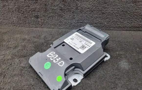 Audi A4 S4 B9 Suspension control unit/module 8W0907777E 8W0907777C