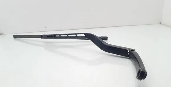 Front wiper blade arm