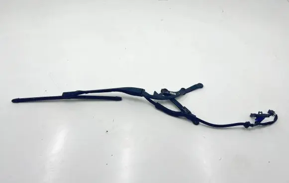 Mercedes-Benz E W238 Windshield/front glass wiper blade A2388209100 11815905 A2388201000
