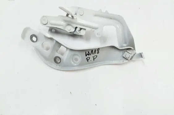 Mercedes-Benz CLA C118 X118 Engine bonnet/hood hinges A1778801200