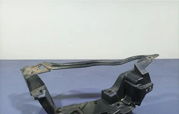 BMW X7 G07 Front bodywork piece 8089902
