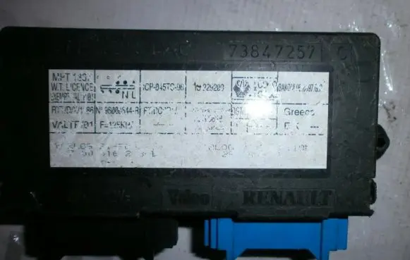 Renault Laguna I Comfort/convenience module 73847257C 7700864458