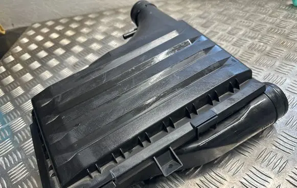 Cupra Formentor Air filter box 04E129611L 04E129620