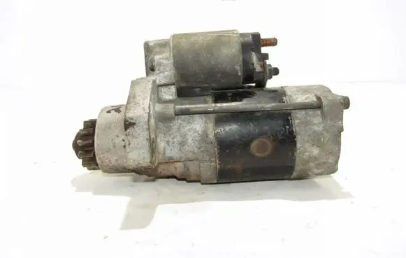 Nissan Almera Tino Starter motor 23300wd001