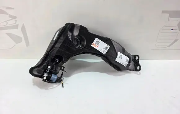 BMW 1 F70 Windshield washer fluid reservoir/tank 5A357A7