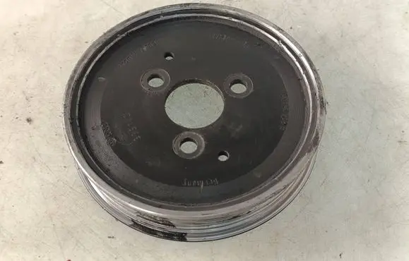 Audi A4 S4 B7 8E 8H Power steering pump pulley 059145255B