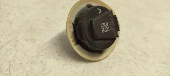 Renault Clio IV Airbag deployment crash/impact sensor 988304048R 5247