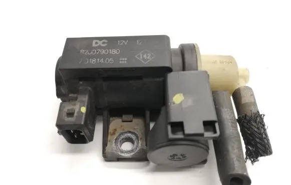Nissan Qashqai Turbo solenoid valve 8200790180