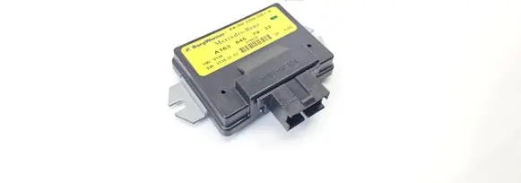 Mercedes-Benz ML W163 Transfer box differential control unit 4450000051E A1635457932 276515