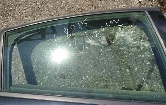Citroen C5 Rear door window glass