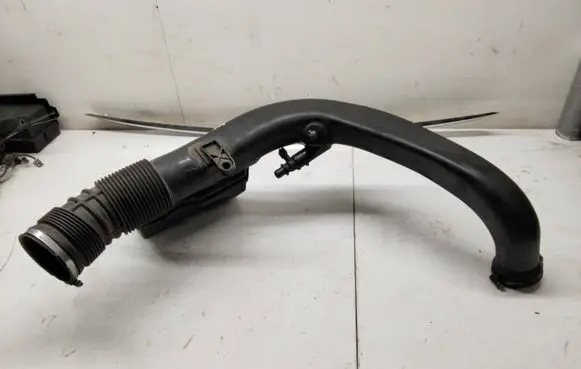 Volvo XC60 Intercooler hose/pipe 31319049 70511563