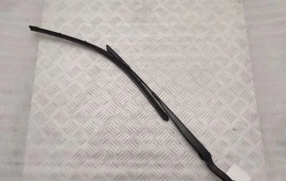 Ford Mustang VI Windshield/front glass wiper blade FR3B17C495AA W000054893