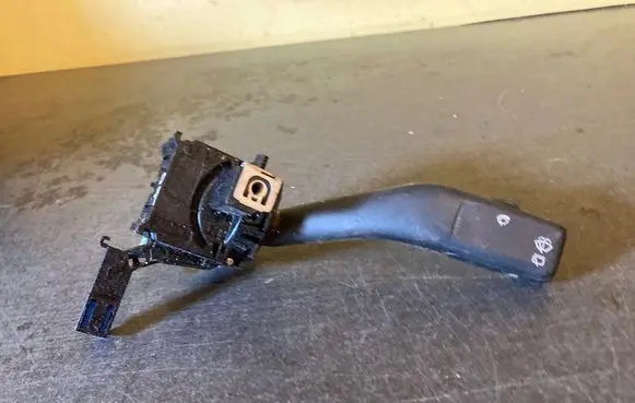 Volkswagen Caddy Wiper control stalk ANP80H023A 3UC0251D