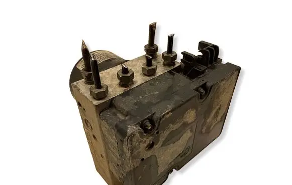 Volvo XC70 ABS Pump P30643979 306151 10020404144