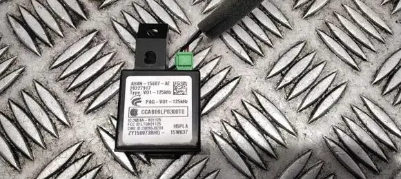 Volvo V70 Ignition key card reader 28227917