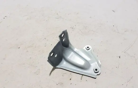 Lexus NX Fender mounting bracket 5383578010