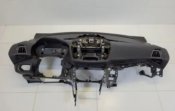 Ford Kuga II Dashboard 